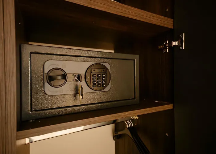 Отель Leskovac *